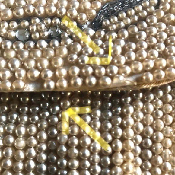Vintage Pearl Mini Clutch - Picture 8 of 8